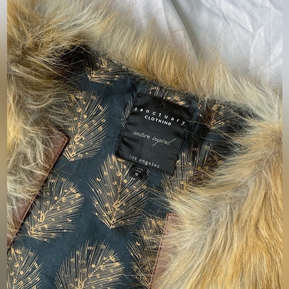 sanctuary faux fur vest - Picture 6 of 6